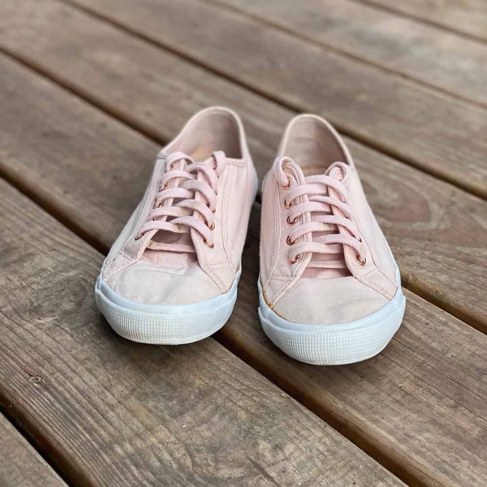 Pink Lace-up Sneakers - Picture 2 of 4